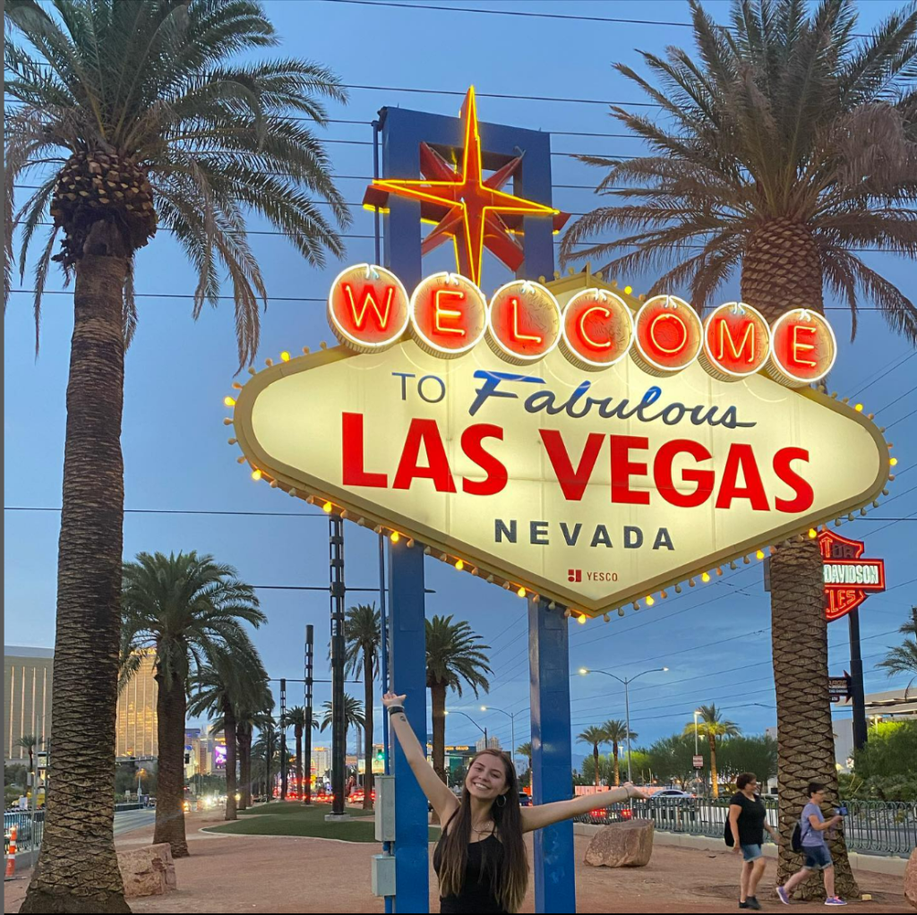 Welcome to Las Vegas sign
